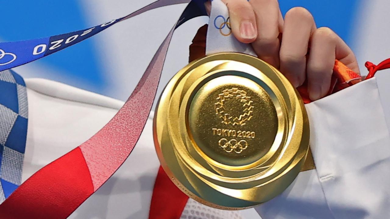 TOKYO2020の金メダル（写真：ロイター/アフロ）