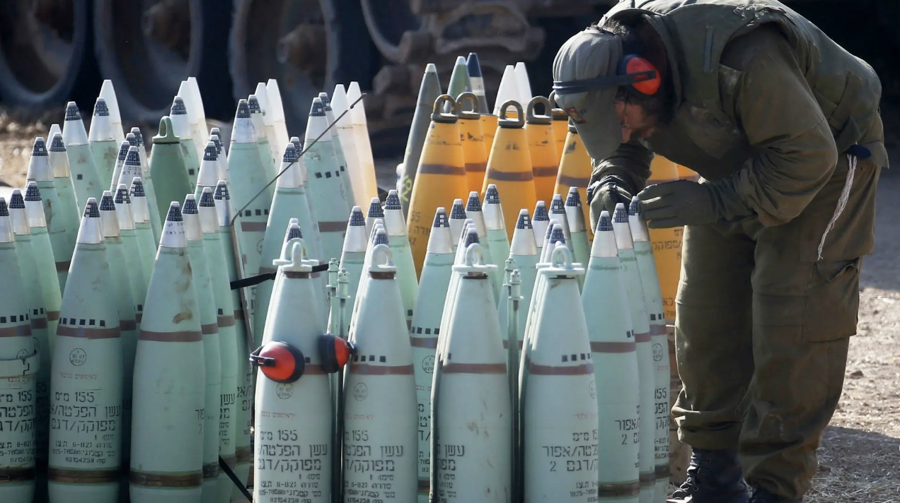 イスラエル・ハマス戦で使われる武器（写真:ロイター/アフロ）