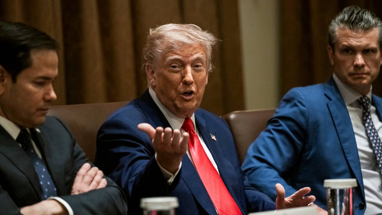 トランプ米政権が閣議(提供:Molly Roberts/White House/Planet Pix/ZUMA Press/アフロ)